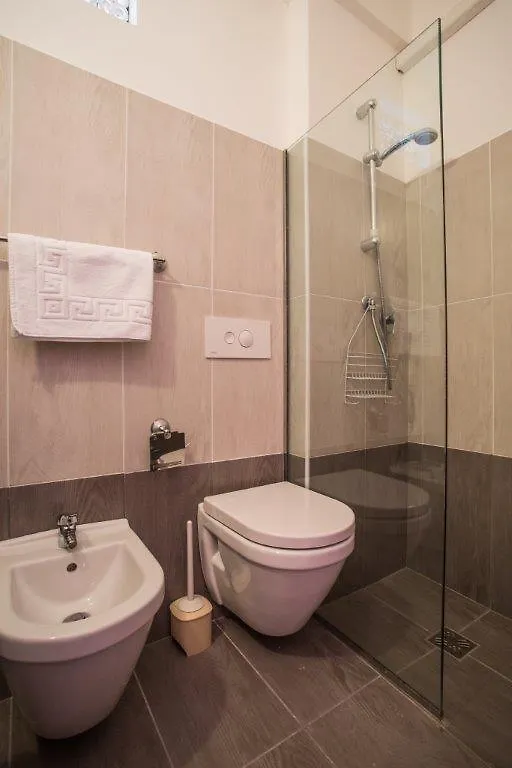 Hotel Hollywood Riccione 2*,  Italy