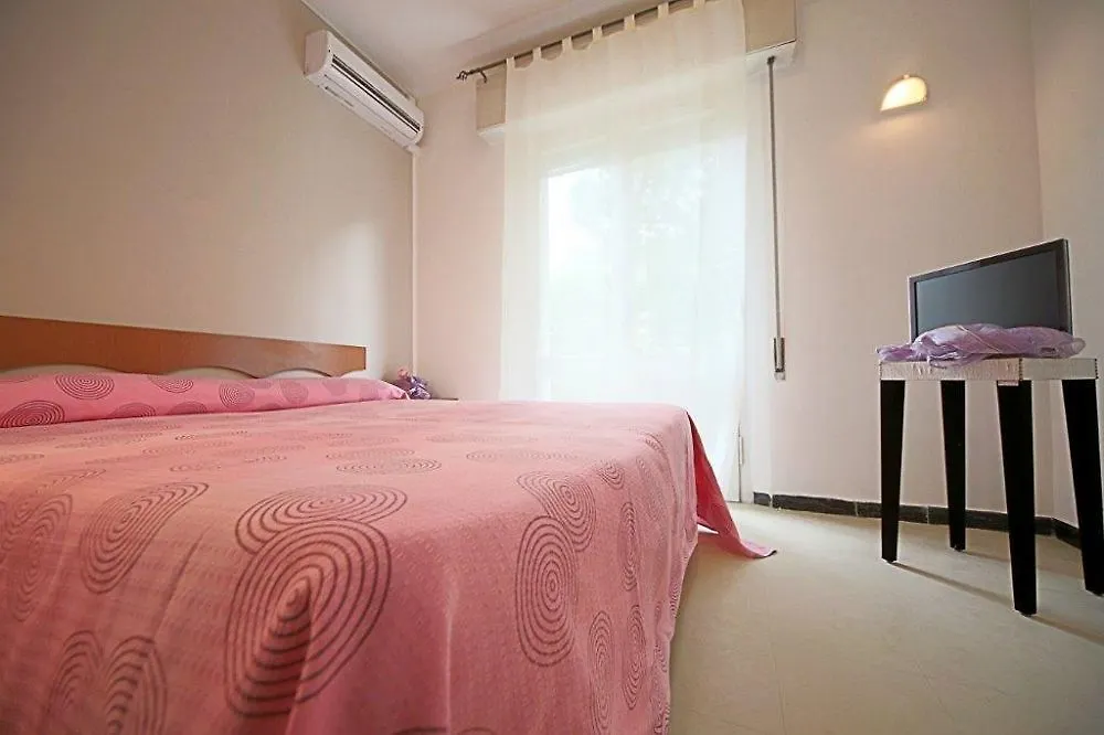 Hotel Hollywood Riccione Italy